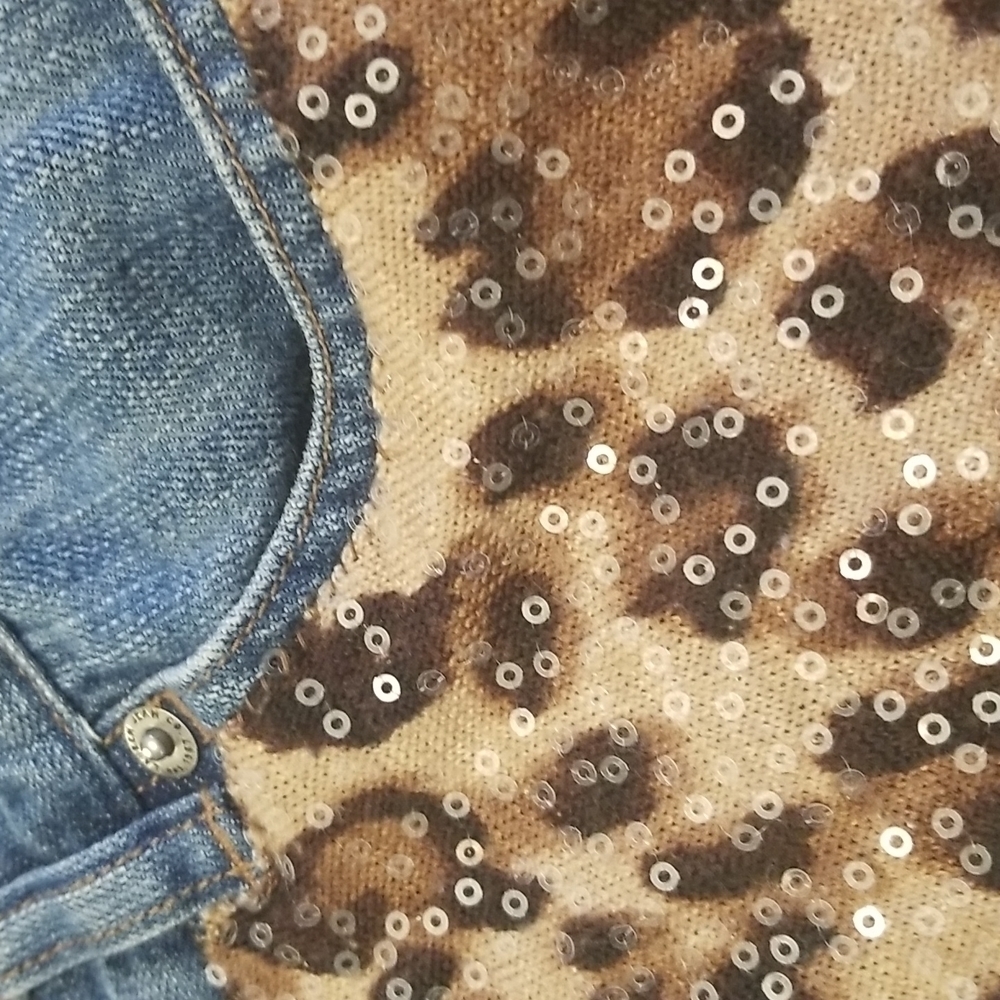 Lauren jeans co | cutoff denim shorts - Picture 4 of 9
